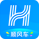 滑雪场上，“雪警”身手矫健